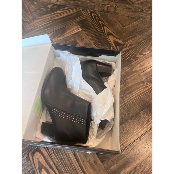 Vionic Georgia Womens 7.5 Comfort Leather Black Boho Western Bootie Witch Biker - Picture 9 of 9